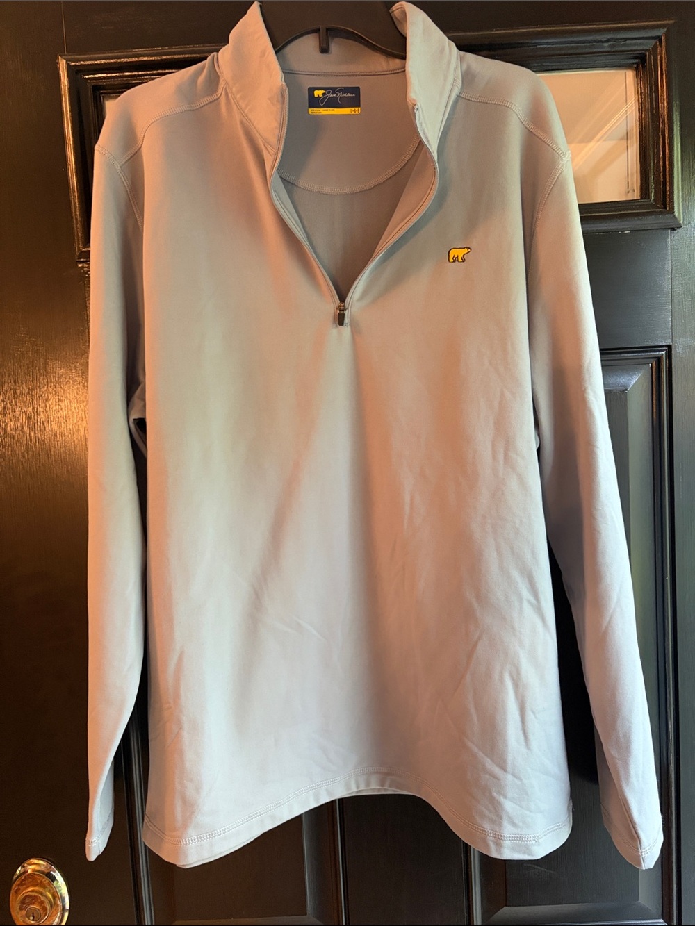 Jack Nicklaus  Light Gray 1/4 Zip Pullover with Yellow Bear Emblem. NWOT